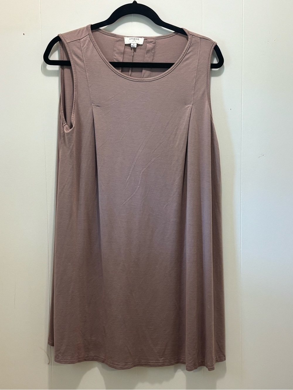Umgee Sleeveless Pleated Swing Mini Dress Taupe Mauve Size Medium - Picture 2 of 8